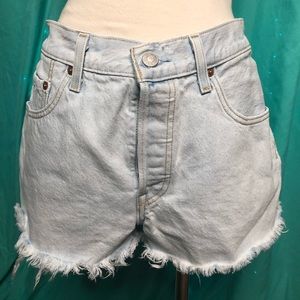 Levi’s 501 embroidered shorts